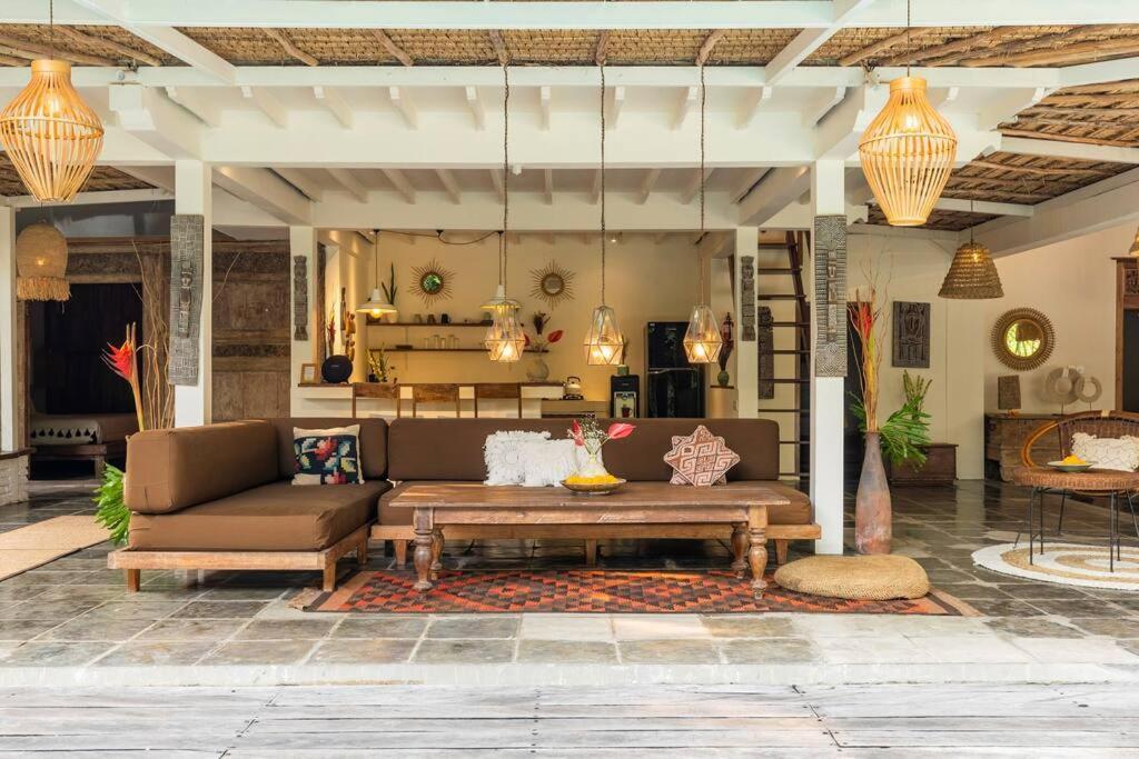 Oma Villa Seminyak Esterno foto