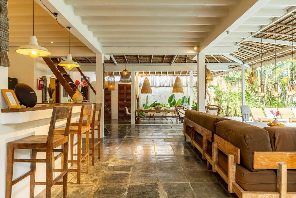 Oma Villa Seminyak Esterno foto