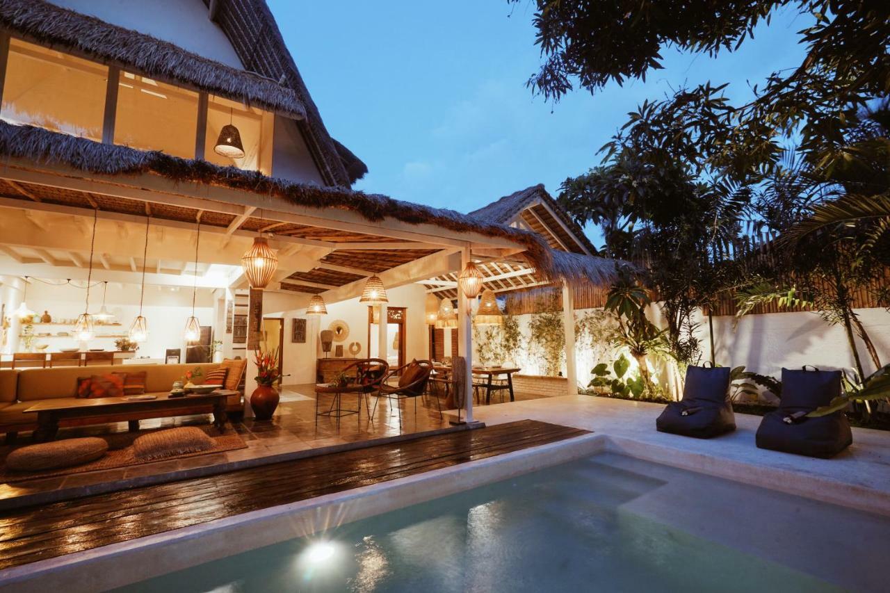 Oma Villa Seminyak Esterno foto